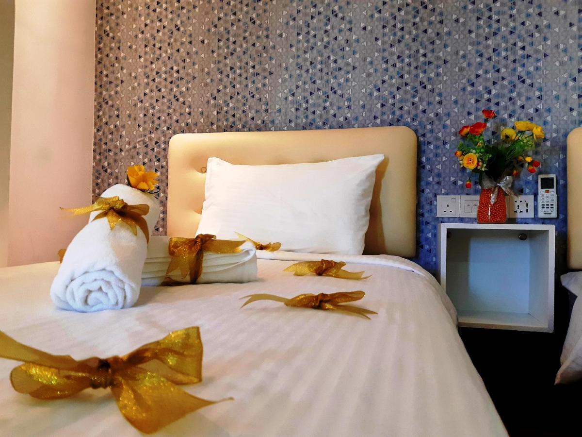 Sunshine Lodge Kuantan Esterno foto
