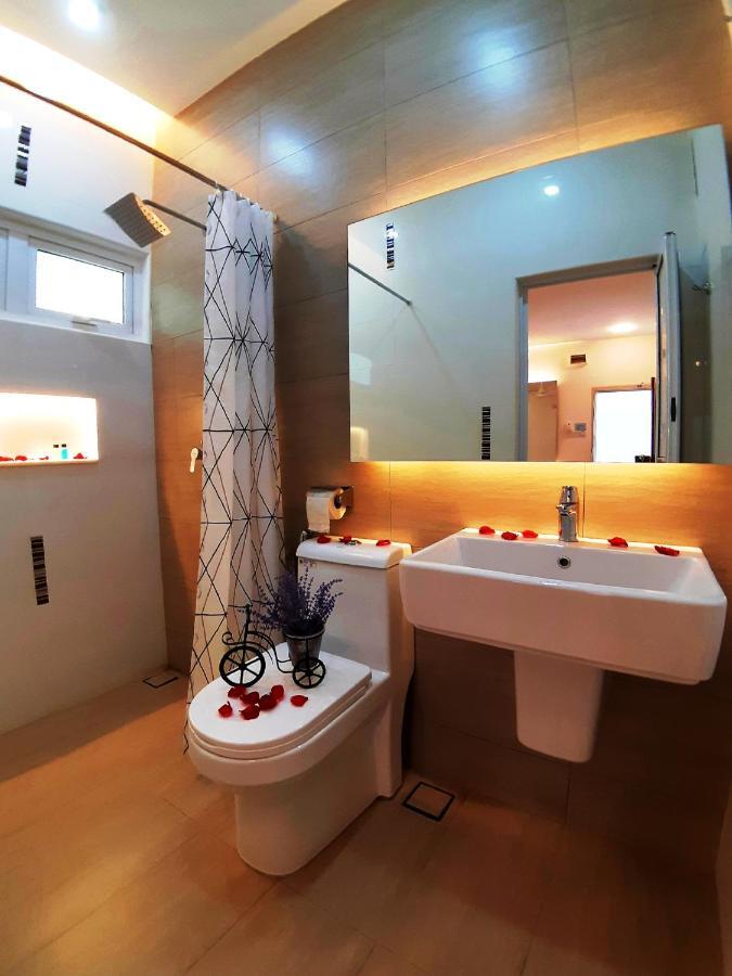 Sunshine Lodge Kuantan Esterno foto